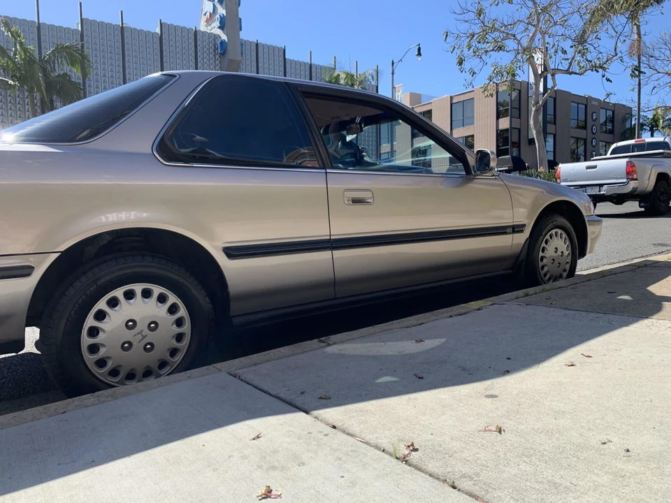 1993 Honda Accord 4th Gen - Image 17 of 31