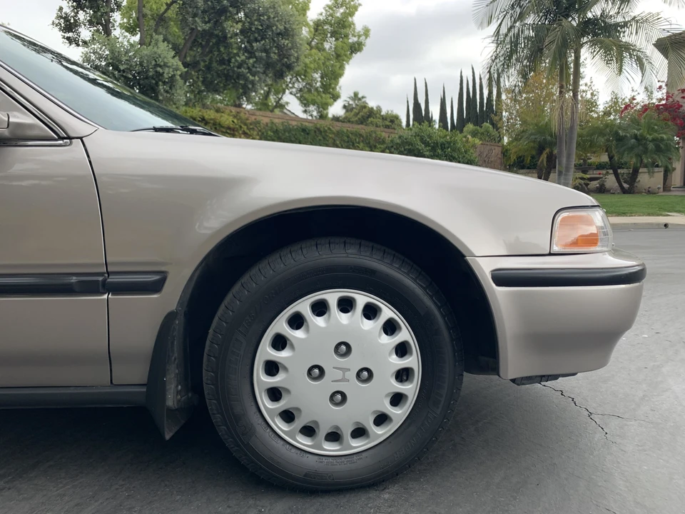 1993 Honda Accord 4th Gen - Image 30 of 31