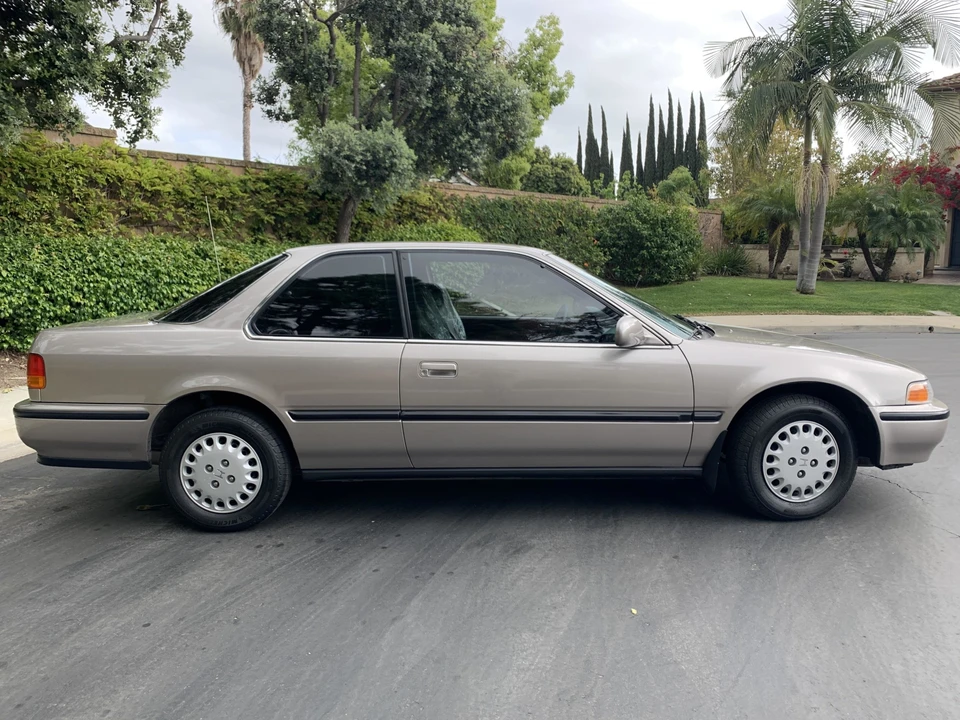 1993 Honda Accord 4th Gen - Image 19 of 31