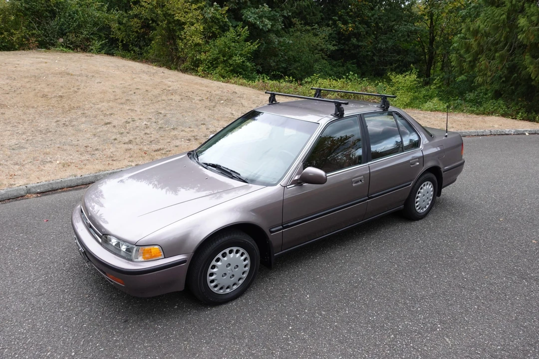 1993 Honda Accord 4th Gen - Image 22 of 31
