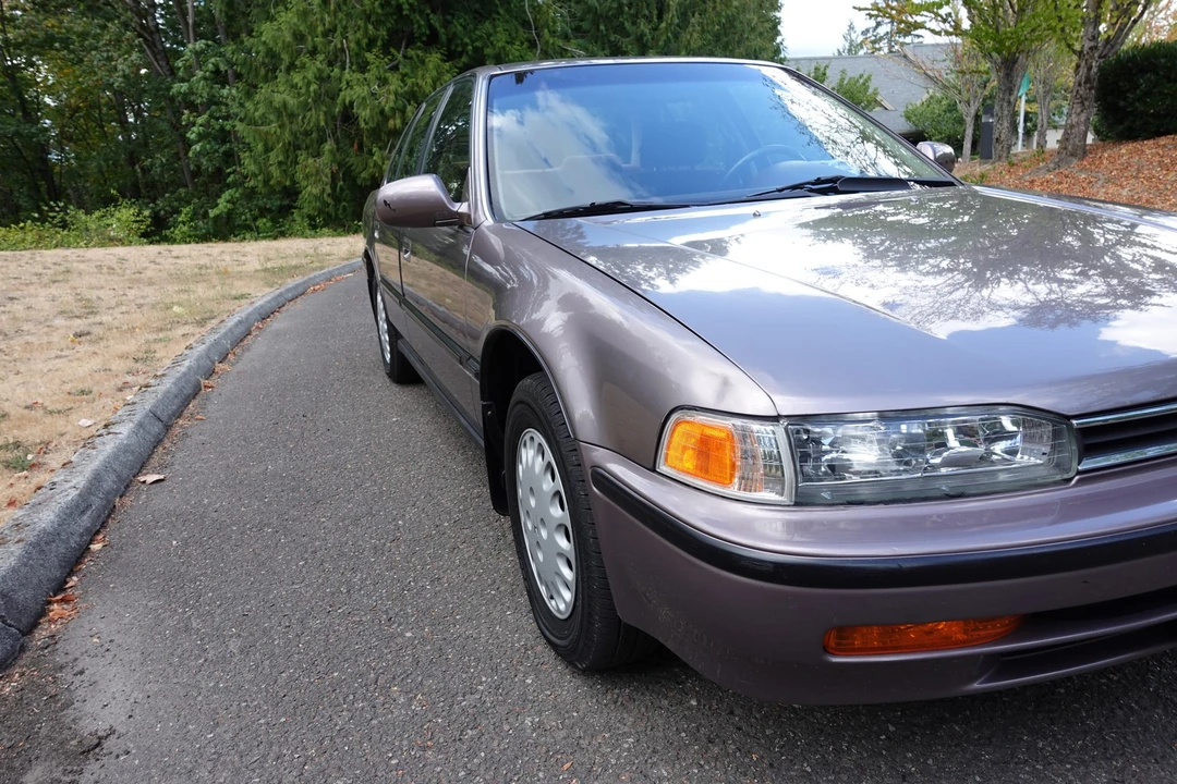 1993 Honda Accord 4th Gen - Image 29 of 31