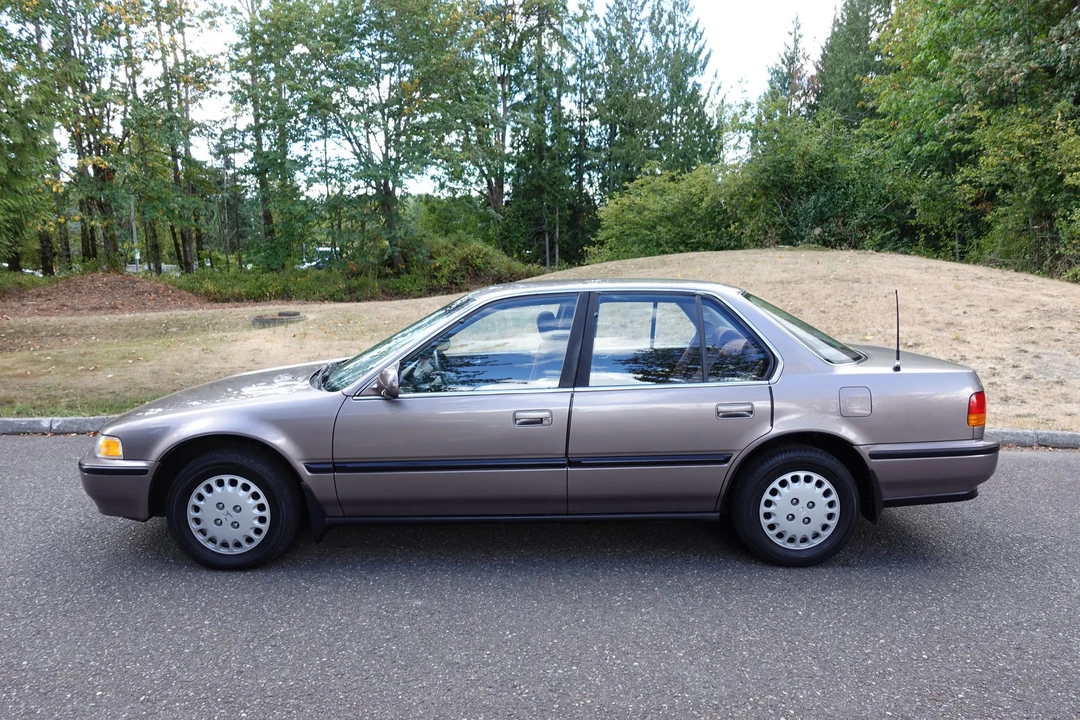 1993 Honda Accord 4th Gen - Image 20 of 31