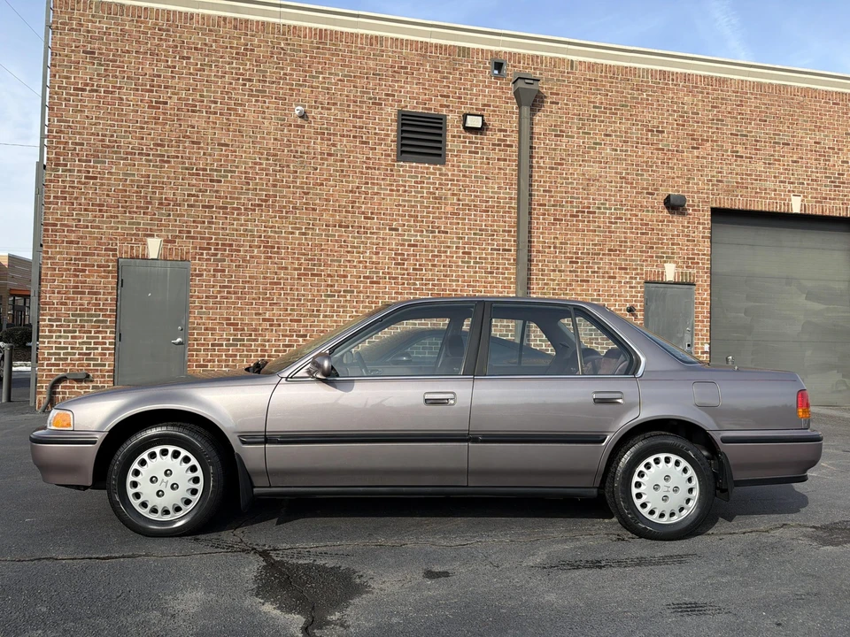 1993 Honda Accord 4th Gen - Image 30 of 31