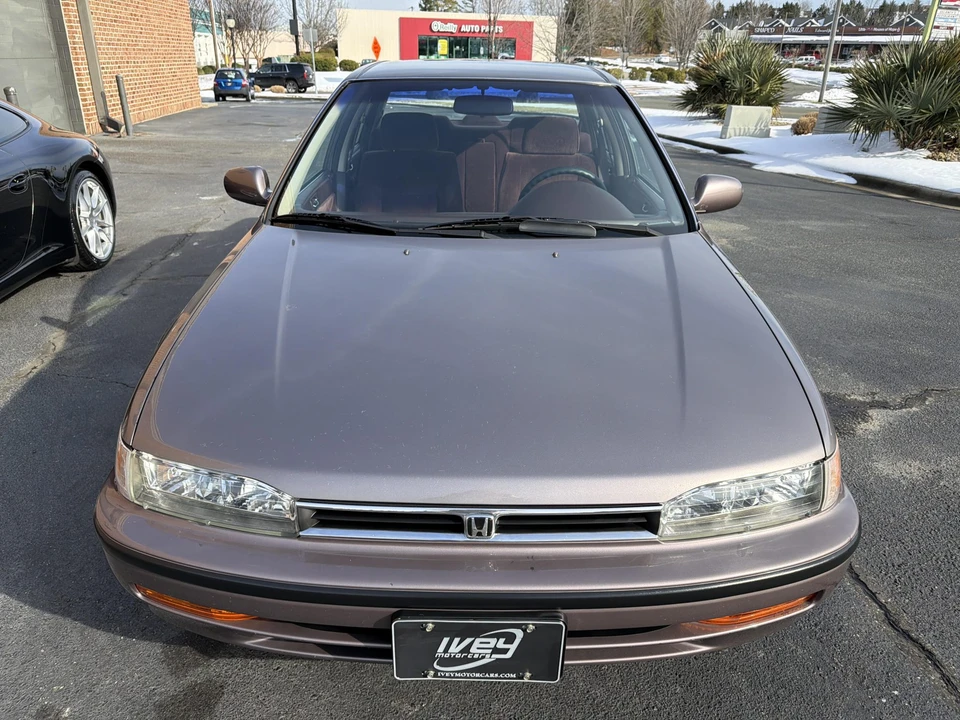 1993 Honda Accord 4th Gen - Image 19 of 31
