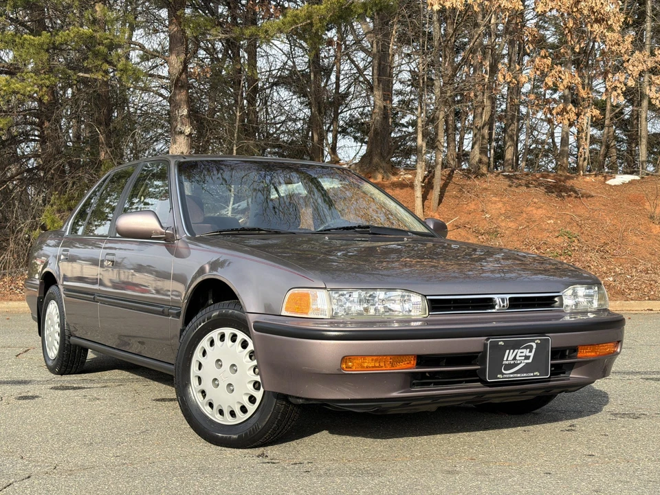 1993 Honda Accord 4th Gen - Image 6 of 31