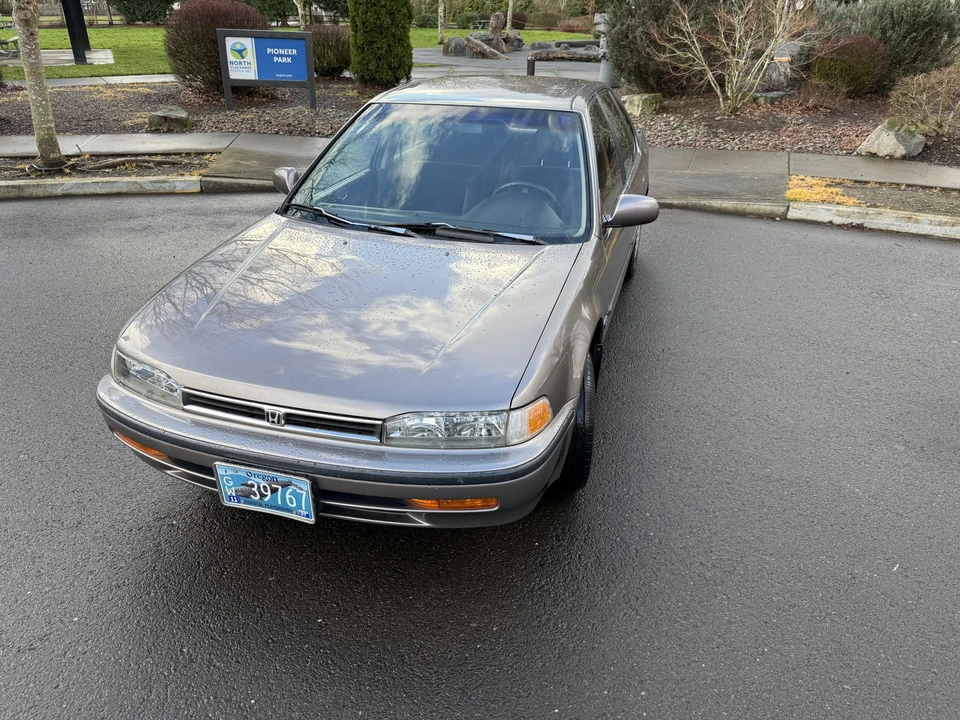 1993 Honda Accord 4th Gen - Image 28 of 31