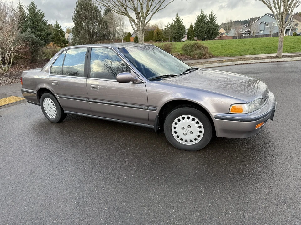 1993 Honda Accord 4th Gen - Image 19 of 31