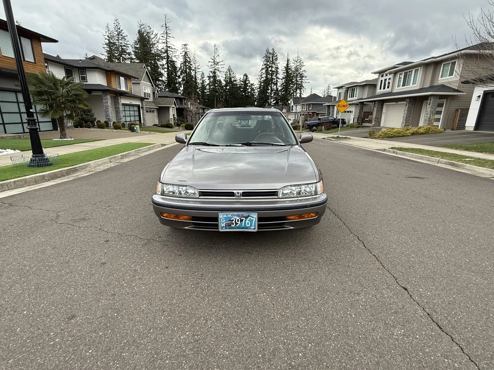 1993 Honda Accord 4th Gen - Image 5 of 31