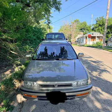 1993 Honda Accord LX Sedan 4D