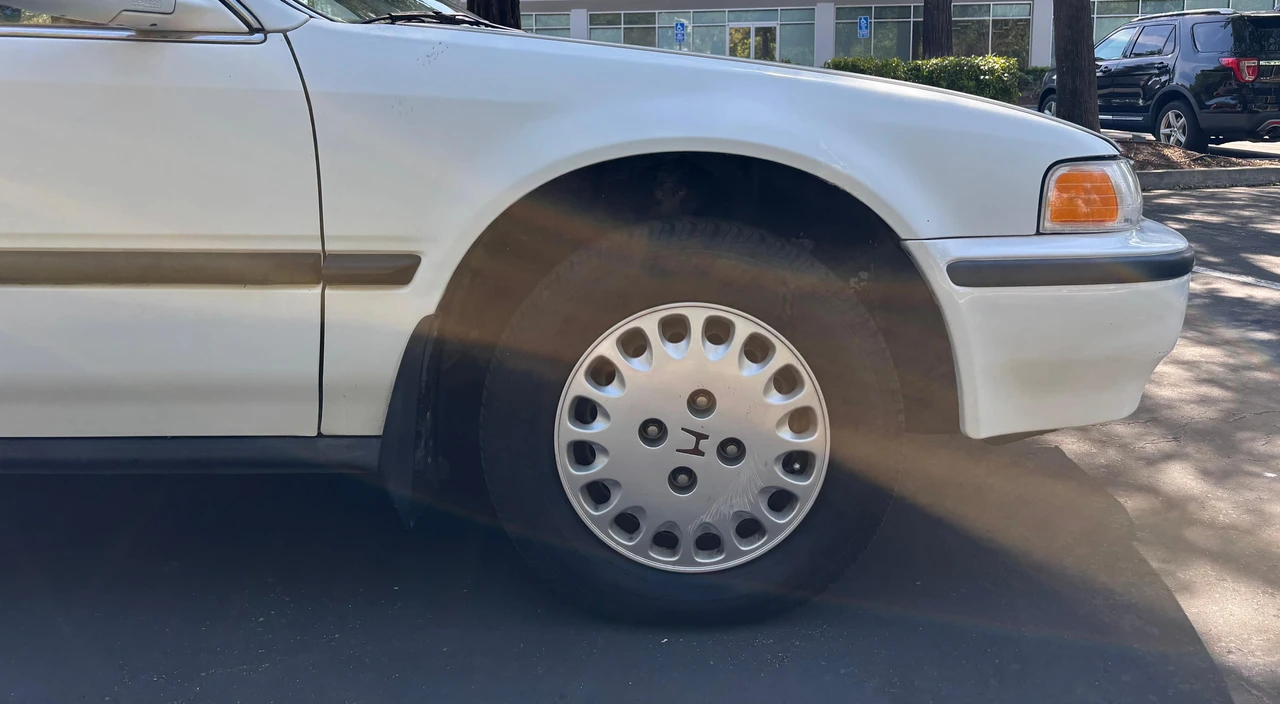 1993 Honda Accord 4th Gen - Image 23 of 31
