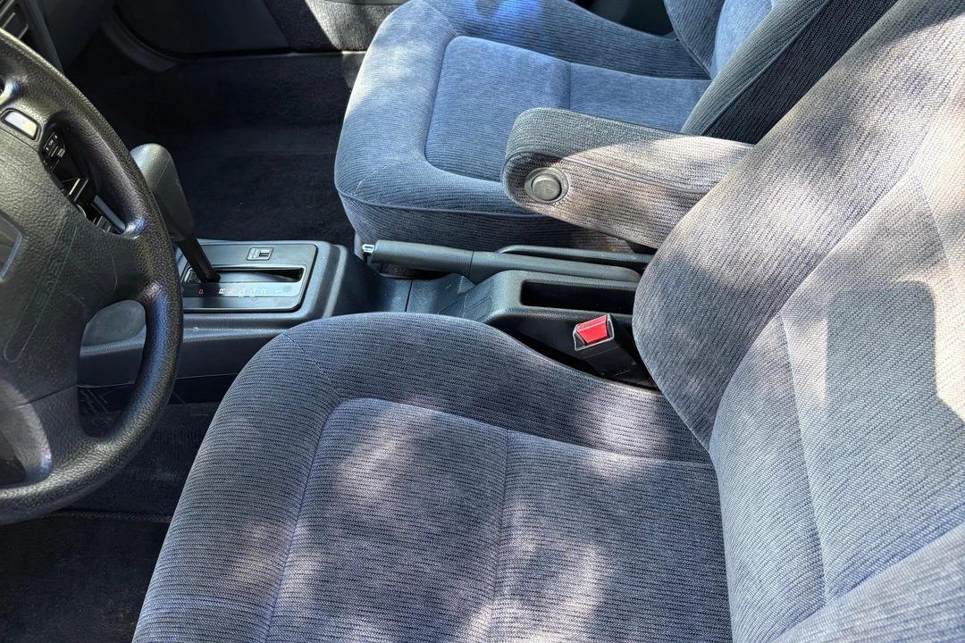 1993 Honda Accord 4th Gen - Image 29 of 31