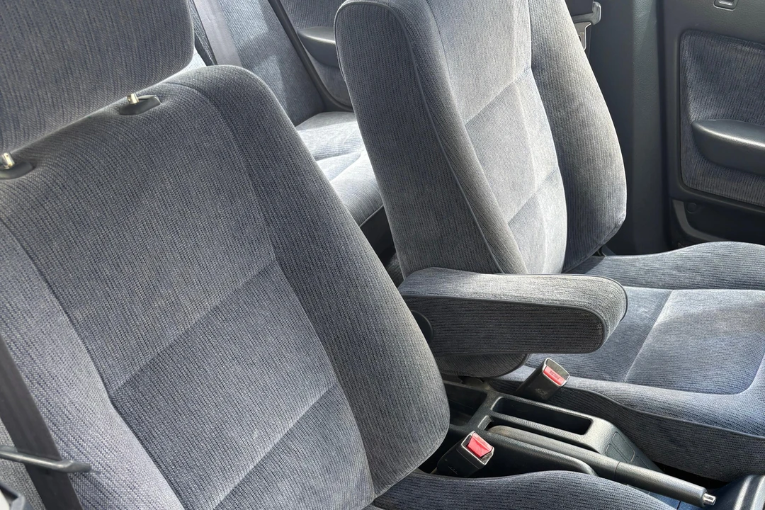 1993 Honda Accord 4th Gen - Image 25 of 31