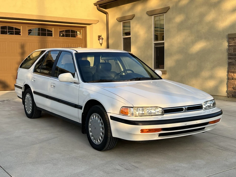 1993 Honda Accord 4th Gen - Image 22 of 31