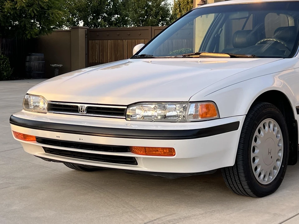 1993 Honda Accord 4th Gen - Image 28 of 31