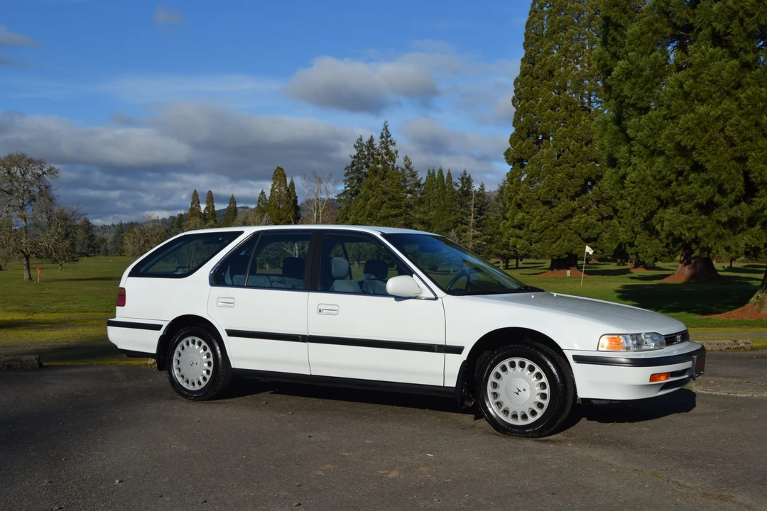 1993 Honda Accord 4th Gen - Image 22 of 31