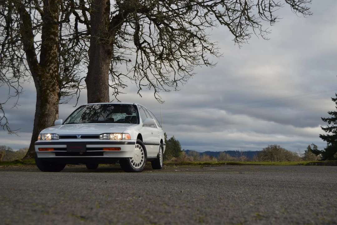 1993 Honda Accord 4th Gen - Image 7 of 31