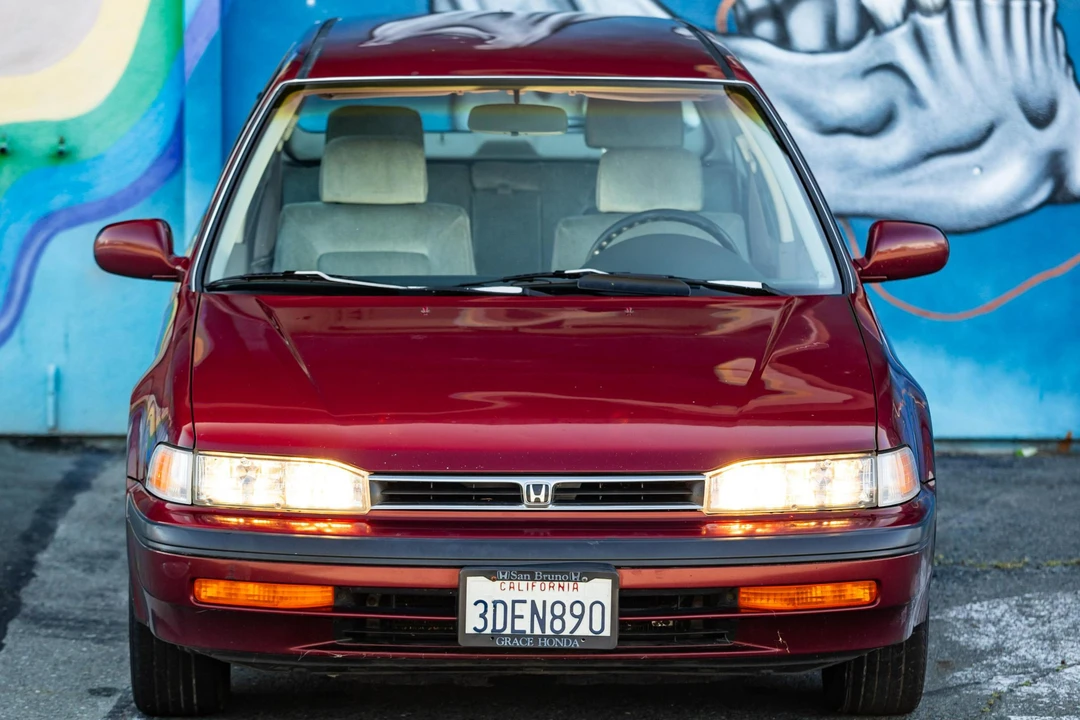 1993 Honda Accord 4th Gen - Image 2 of 31