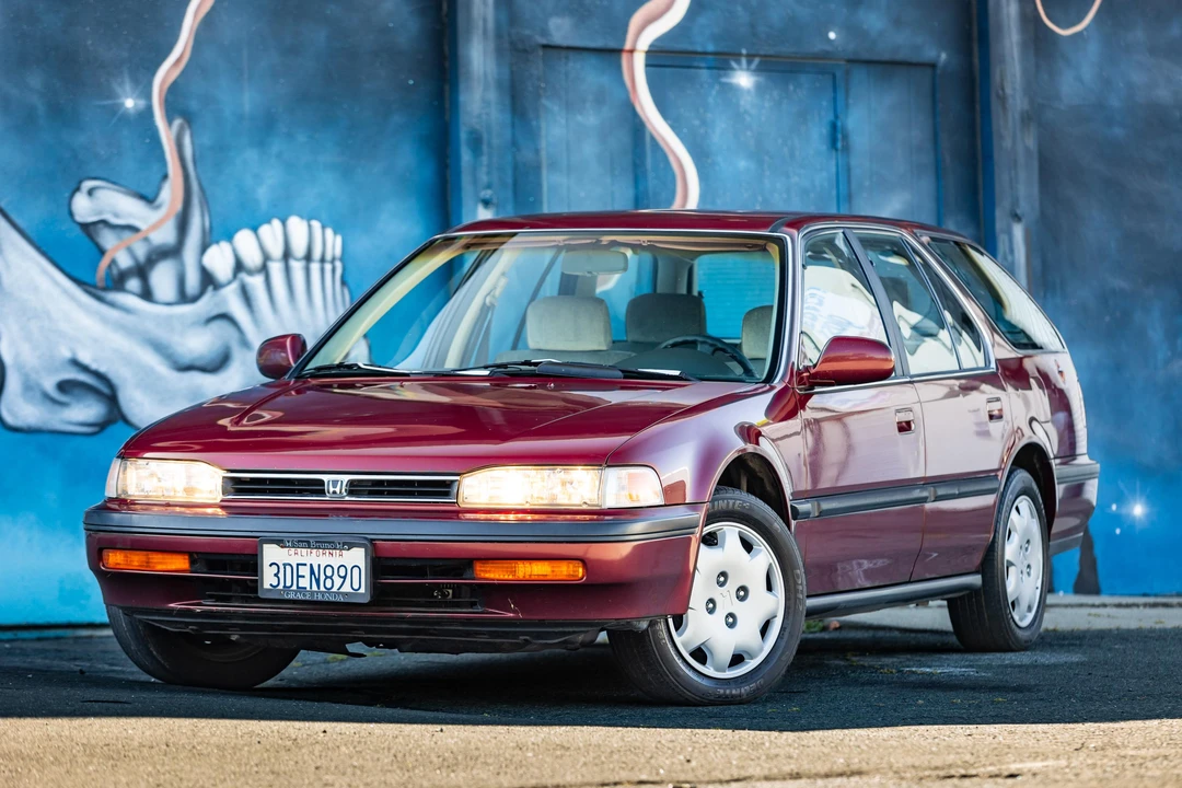 1993 Honda Accord 4th Gen - Image 9 of 31