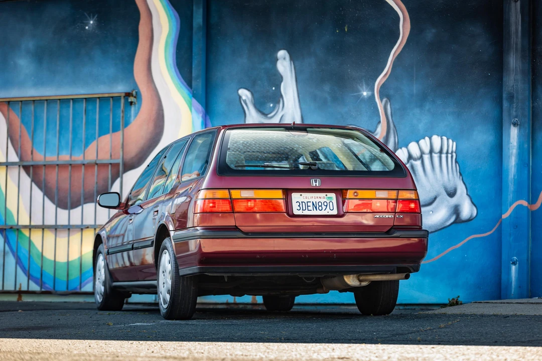 1993 Honda Accord 4th Gen - Image 17 of 31