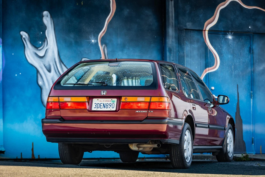1993 Honda Accord 4th Gen - Image 21 of 31