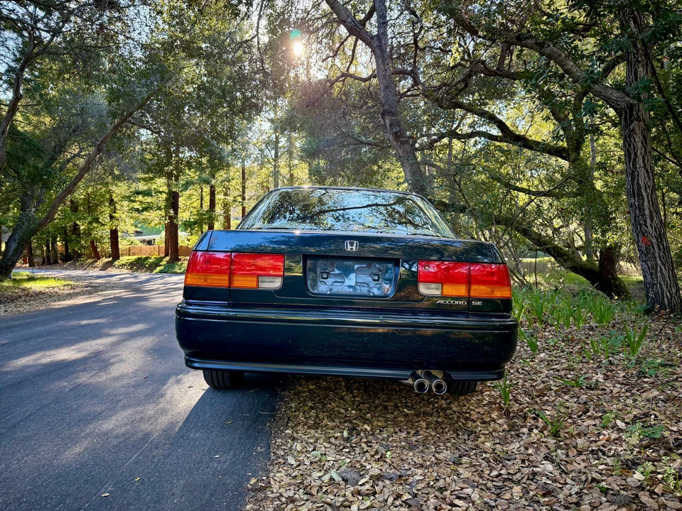 1993 Honda Accord 4th Gen - Image 27 of 31
