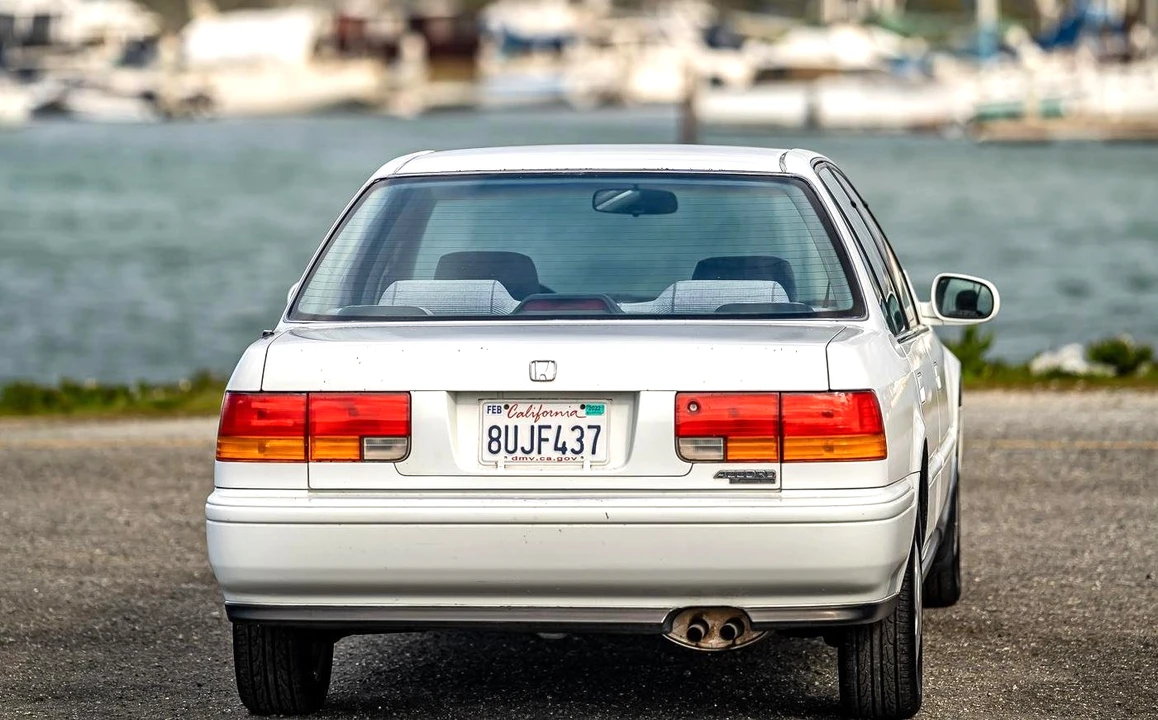 1993 Honda Accord 4th Gen - Image 5 of 31