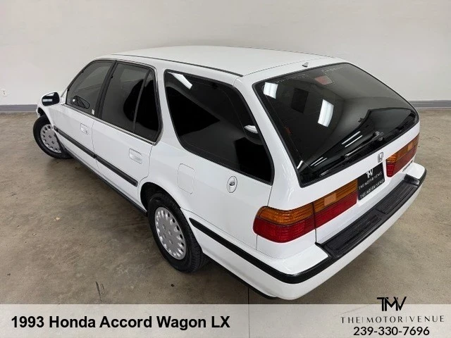 1993 Honda Accord 4th Gen - Image 7 of 12