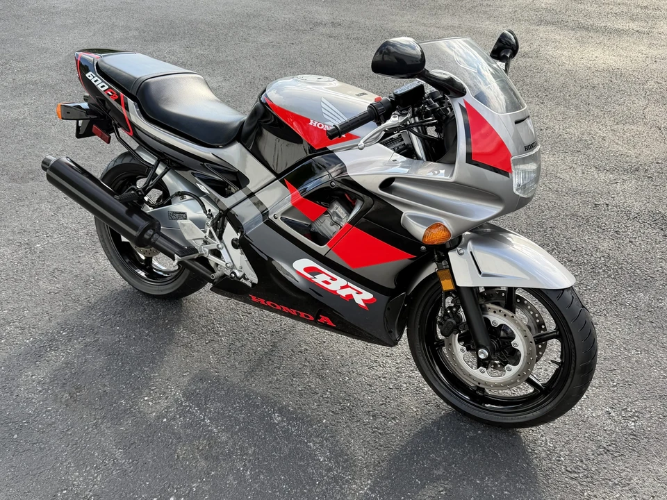 1993 Honda CBR - Image 30 of 31