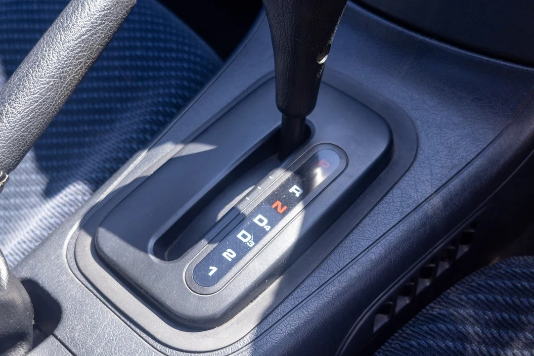 1993 Honda Del Sol - Image 22 of 30