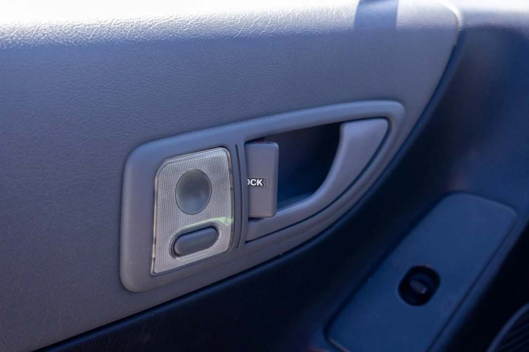 1993 Honda Del Sol - Image 18 of 30