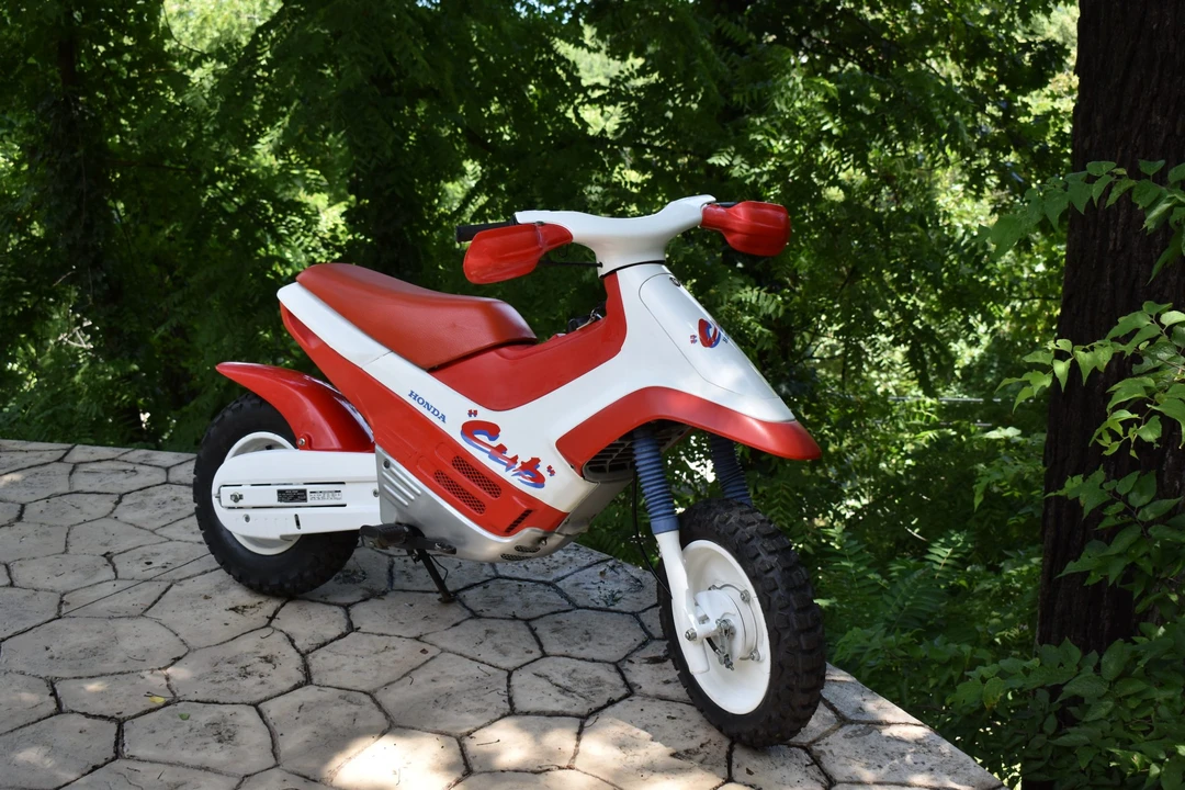 1993 Honda Super Cub - Image 7 of 31