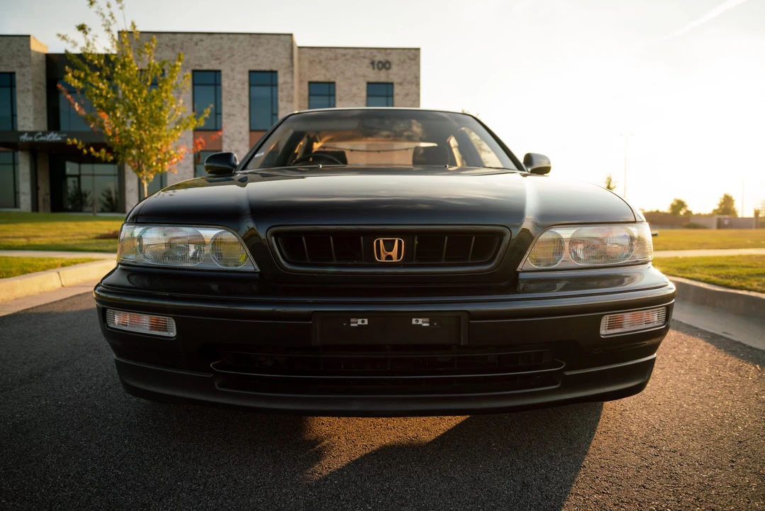 1993 Acura Legend 2nd Gen - Image 4 of 31