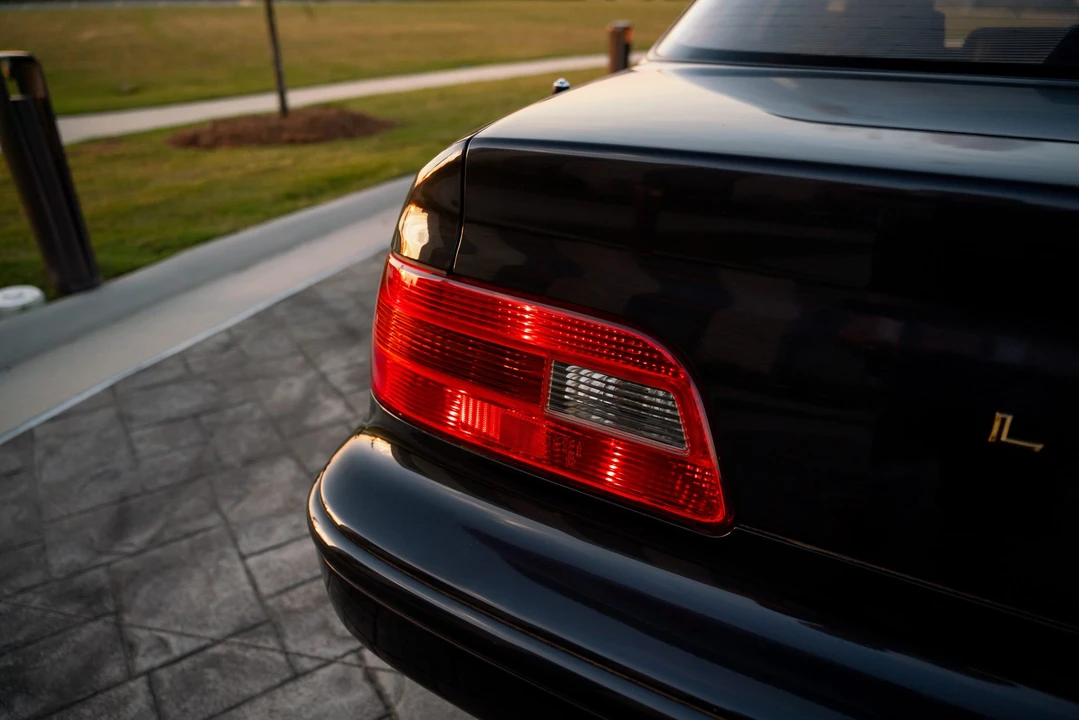 1993 Acura Legend 2nd Gen - Image 29 of 31
