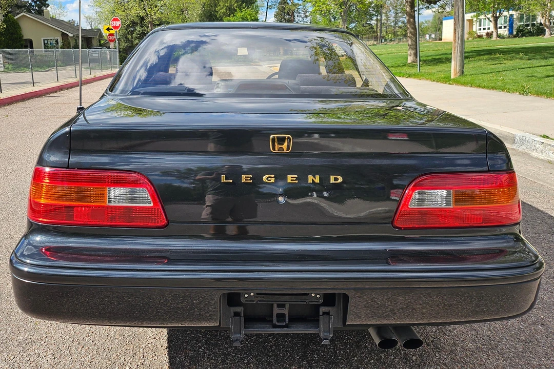 1993 Acura Legend 2nd Gen - Image 5 of 31