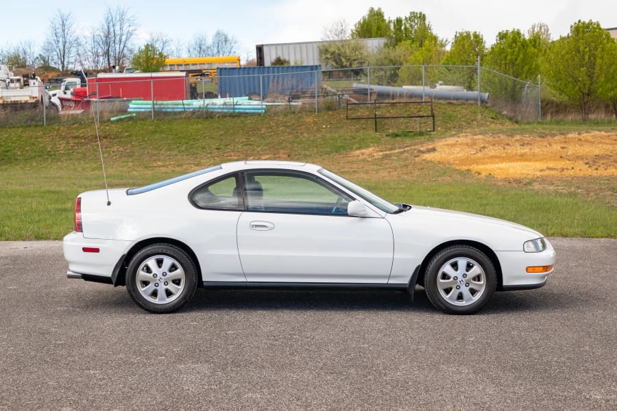 1993 Honda Prelude 4th Gen - Image 12 of 29