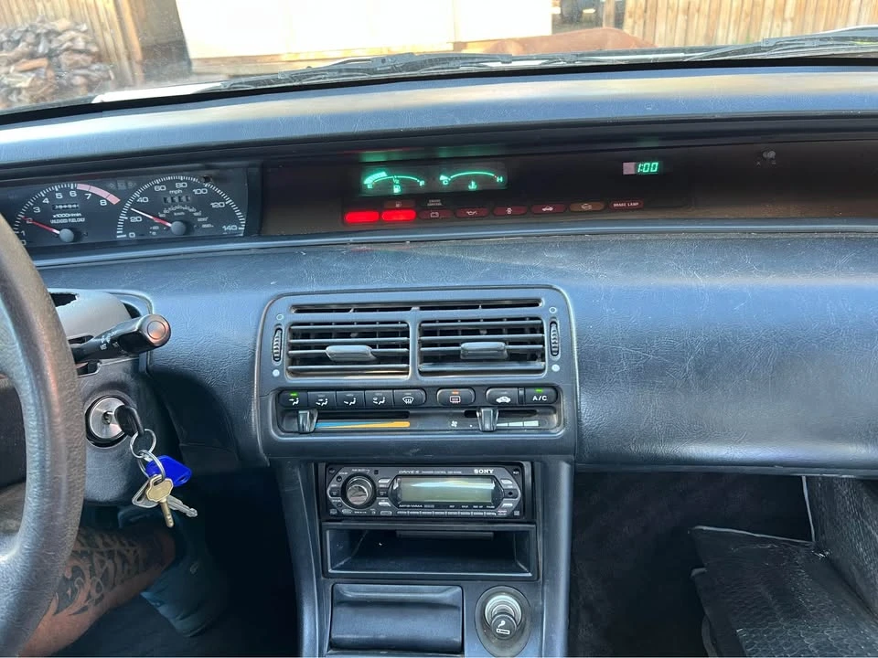 1993 Honda Prelude 4th Gen - Image 9 of 10