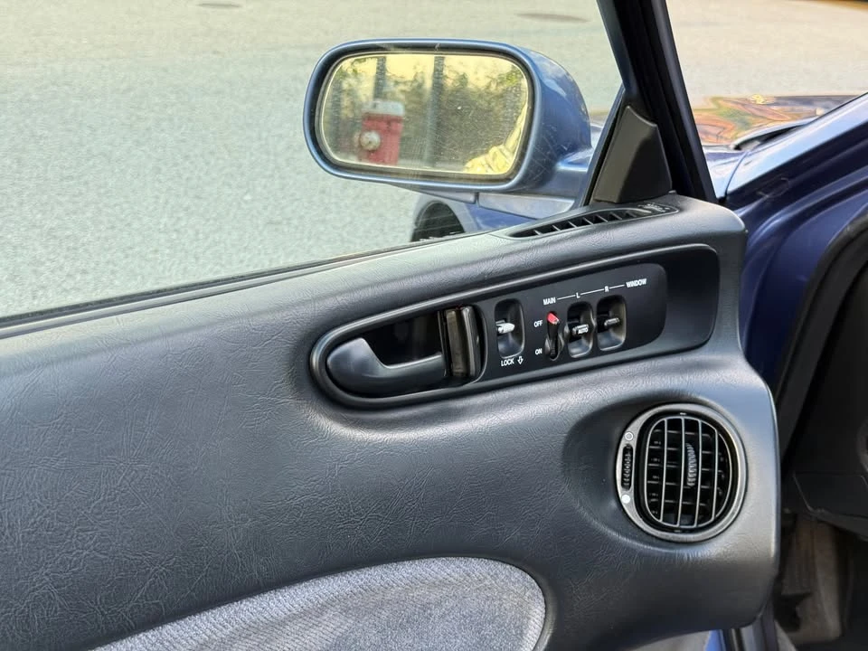 1993 Honda Prelude 4th Gen - Image 17 of 20