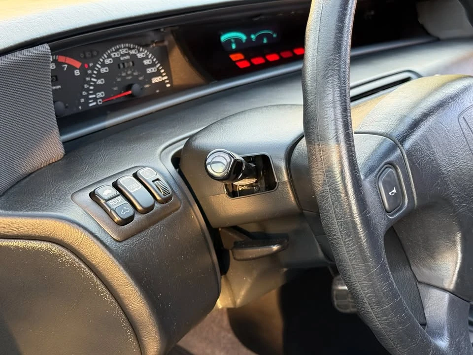 1993 Honda Prelude 4th Gen - Image 16 of 20