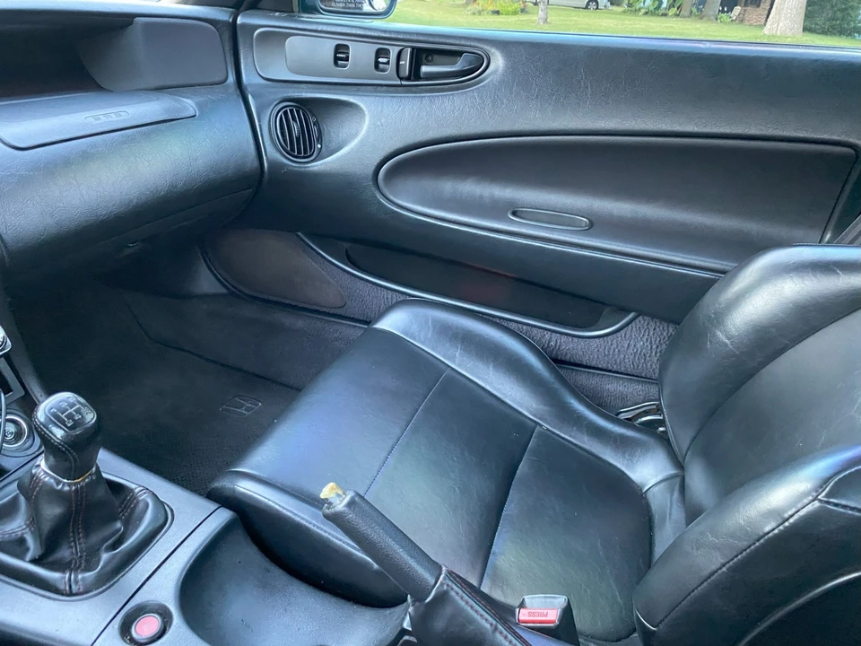 1993 Honda Prelude 4th Gen - Image 19 of 23