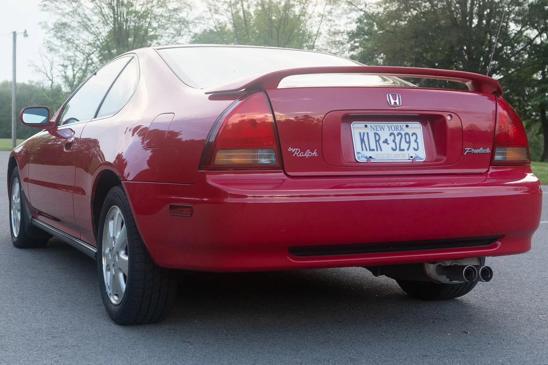 1993 Honda Prelude 4th Gen - Image 26 of 30