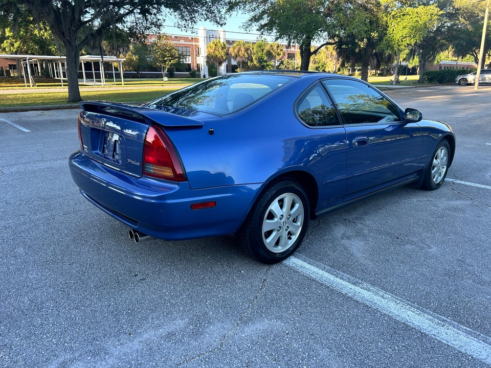 1993 Honda Prelude 4th Gen - Image 9 of 31