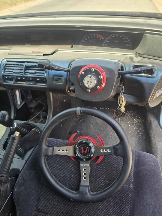 1993 Honda Prelude 4th Gen - Image 11 of 12