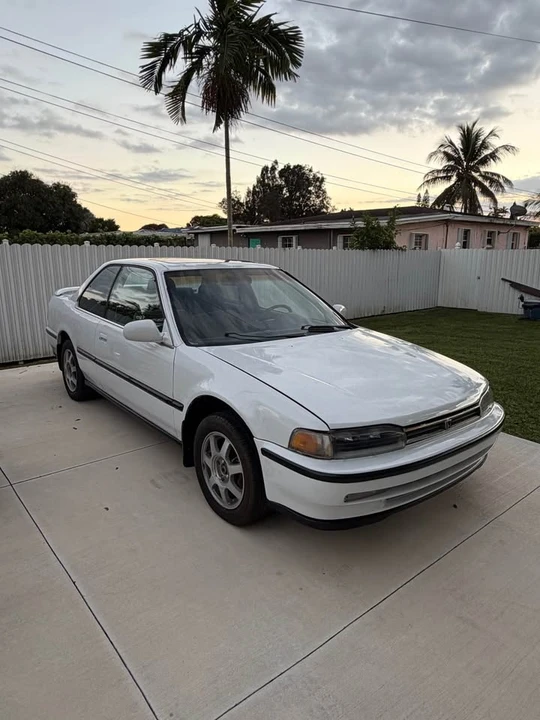1993 Honda Accord 4th Gen - Image 3 of 8