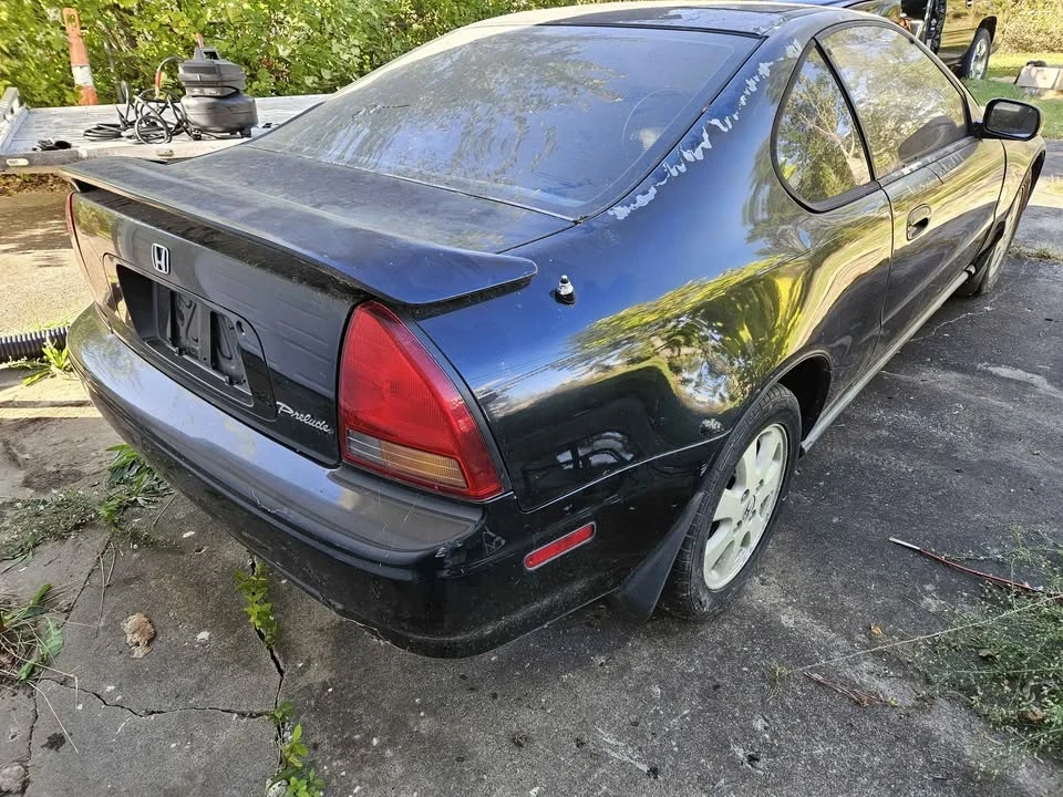 1993 Honda Prelude 4th Gen - Image 4 of 11
