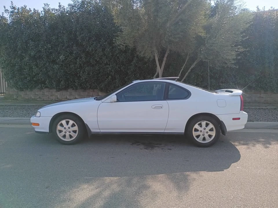 1993 Honda Prelude 4th Gen - Image 8 of 16