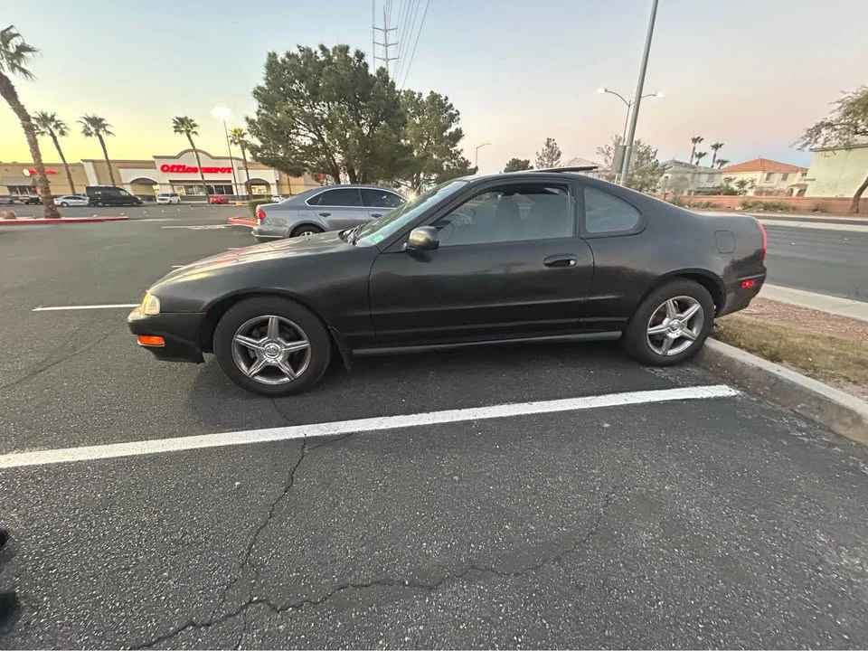 1993 Honda Prelude 4th Gen - Image 5 of 6