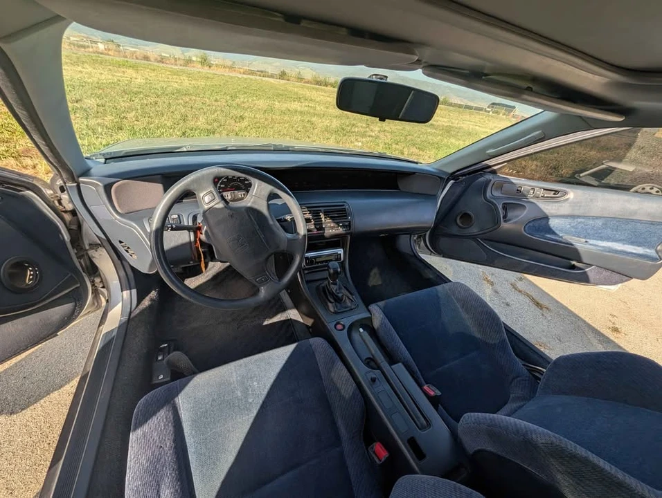 1993 Honda Prelude 4th Gen - Image 9 of 19