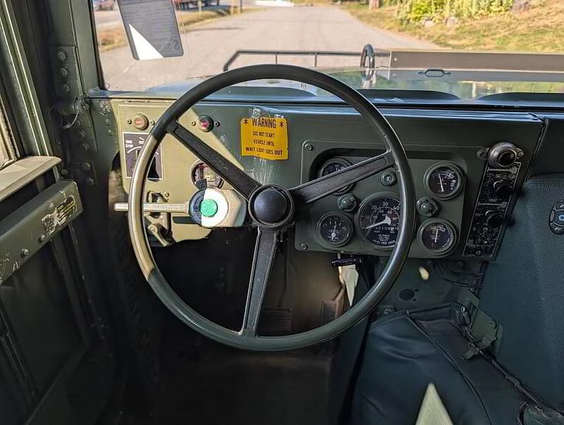 1993 Hummer HMMWV - Image 17 of 17