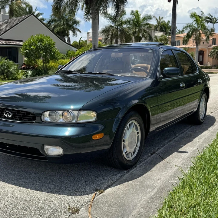 1993 Infiniti J30 - Image 5 of 21