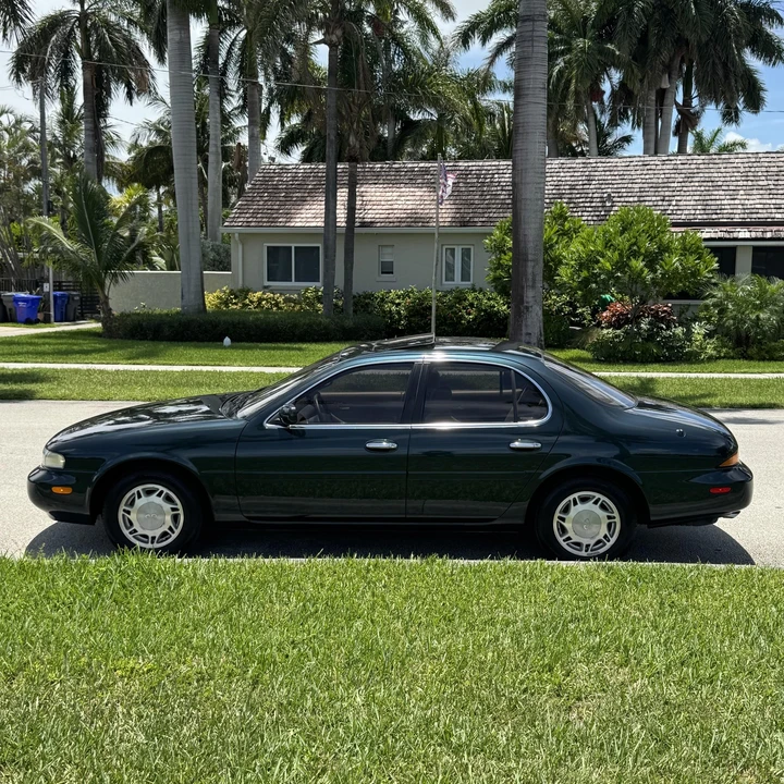1993 Infiniti J30 - Image 7 of 21